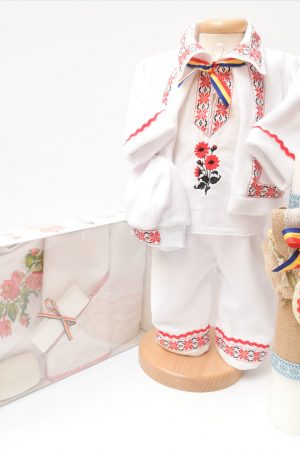 Set Traditional Botez - Costumas baietel Trusou Lumanare 3