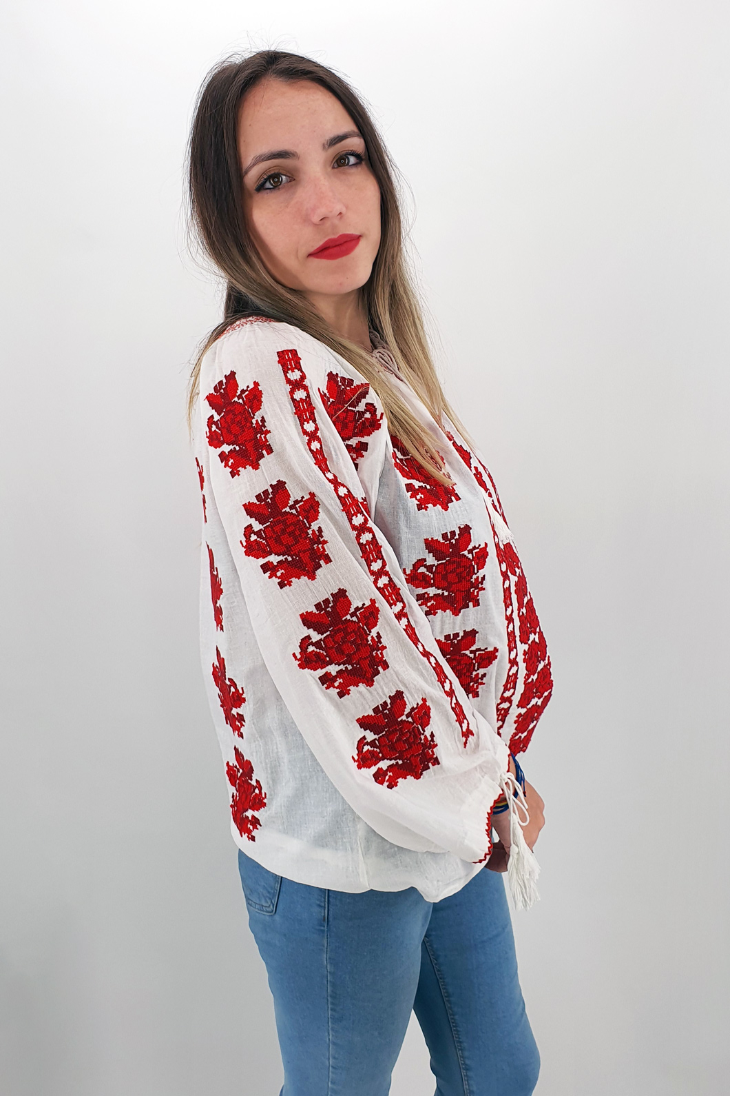 ie-traditionala-rebeca-2-copie-8439-2689