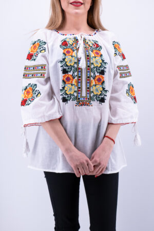 Ie Traditionala Ianina 18