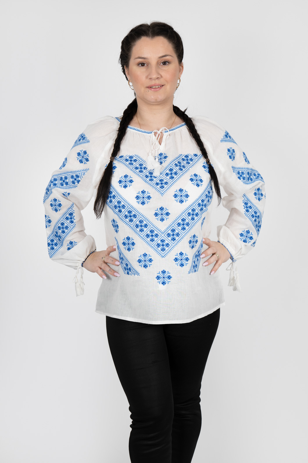 ie-traditionala-gabriela-3-copie-326435