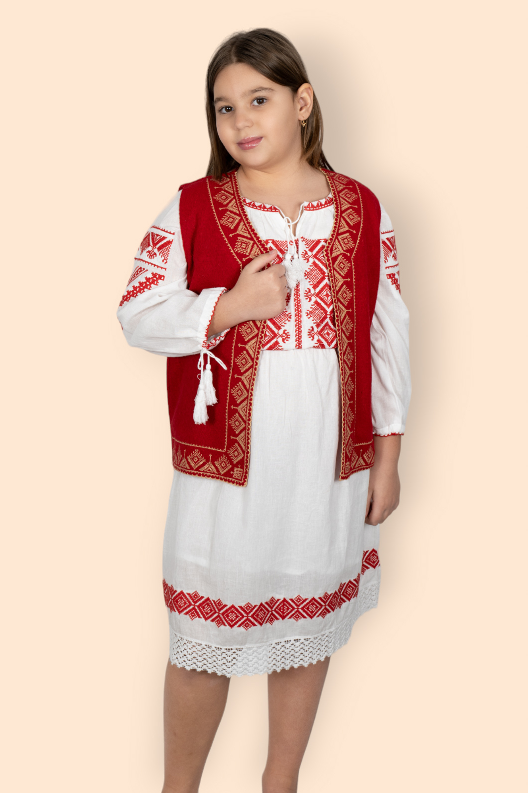 Costum Rochie si Vesta traditionala fetite Olguta Costum Rochie si Vesta traditionala fetite Olguta