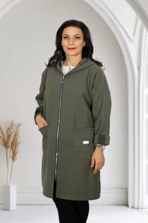 Cardigan Mia cu gluga 30