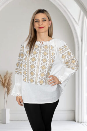 Ie Traditionala Cecilia 11