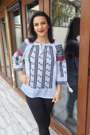 Ie Traditionala Silviana 5