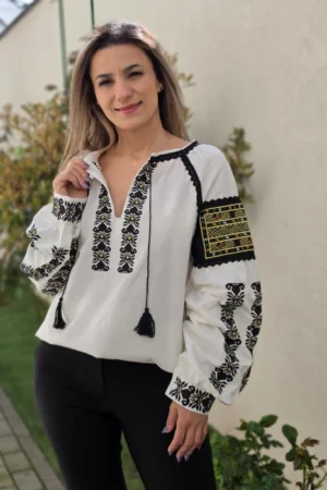 Ie Traditionala Celina.