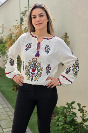 Ie Traditionala Izabela.